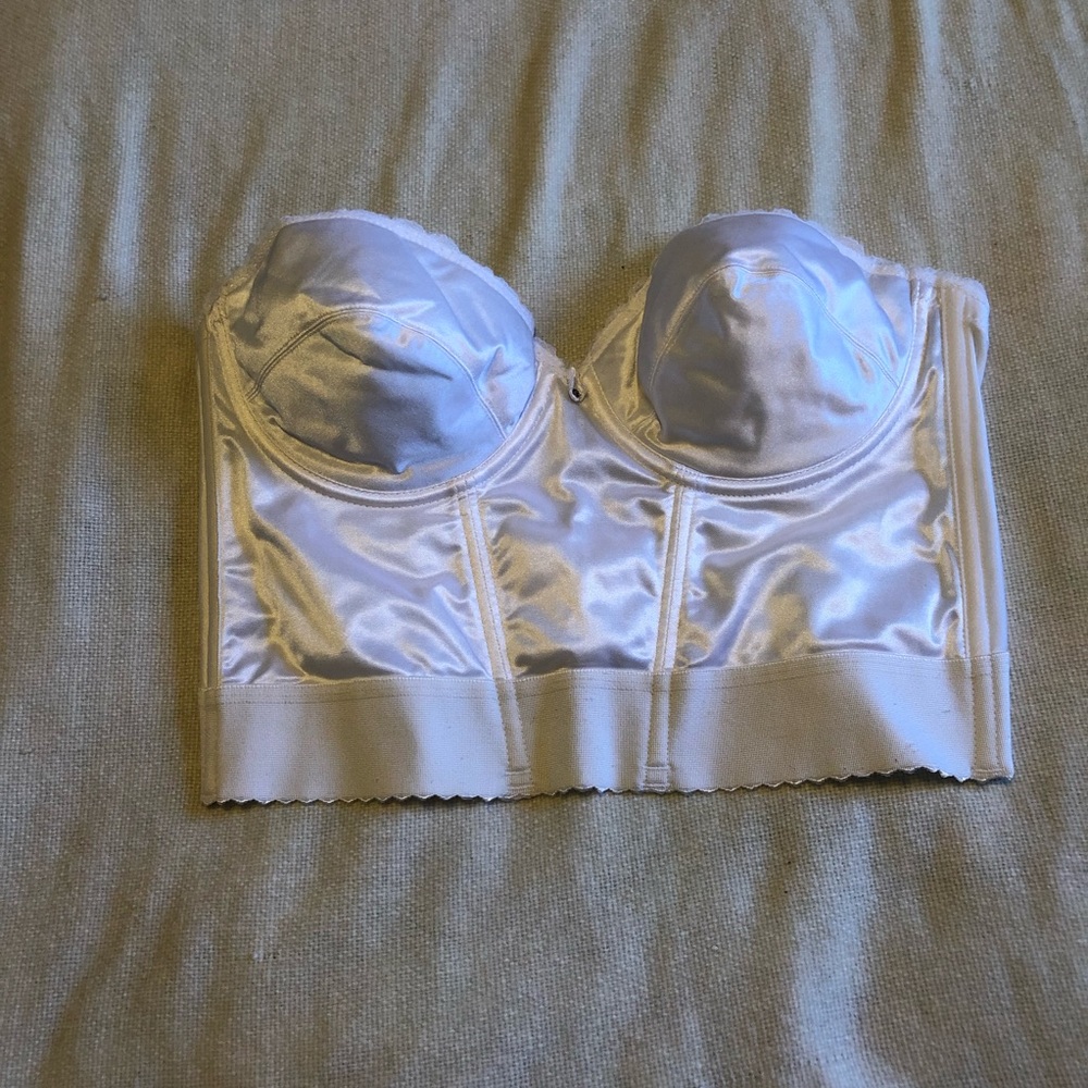 Vintage Voguebra white satin bustier size 38B